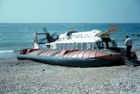 The SRN6 with Hovertravel - Loading passengers (credit: Pat Lawrence).